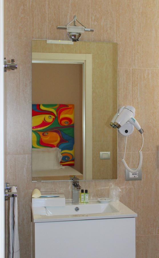 Dolcedorme Garni Hotel Parma Buitenkant foto
